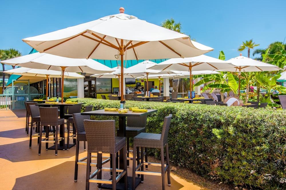 International Palms Resort & Conference Center קוקו ביץ' מראה חיצוני תמונה