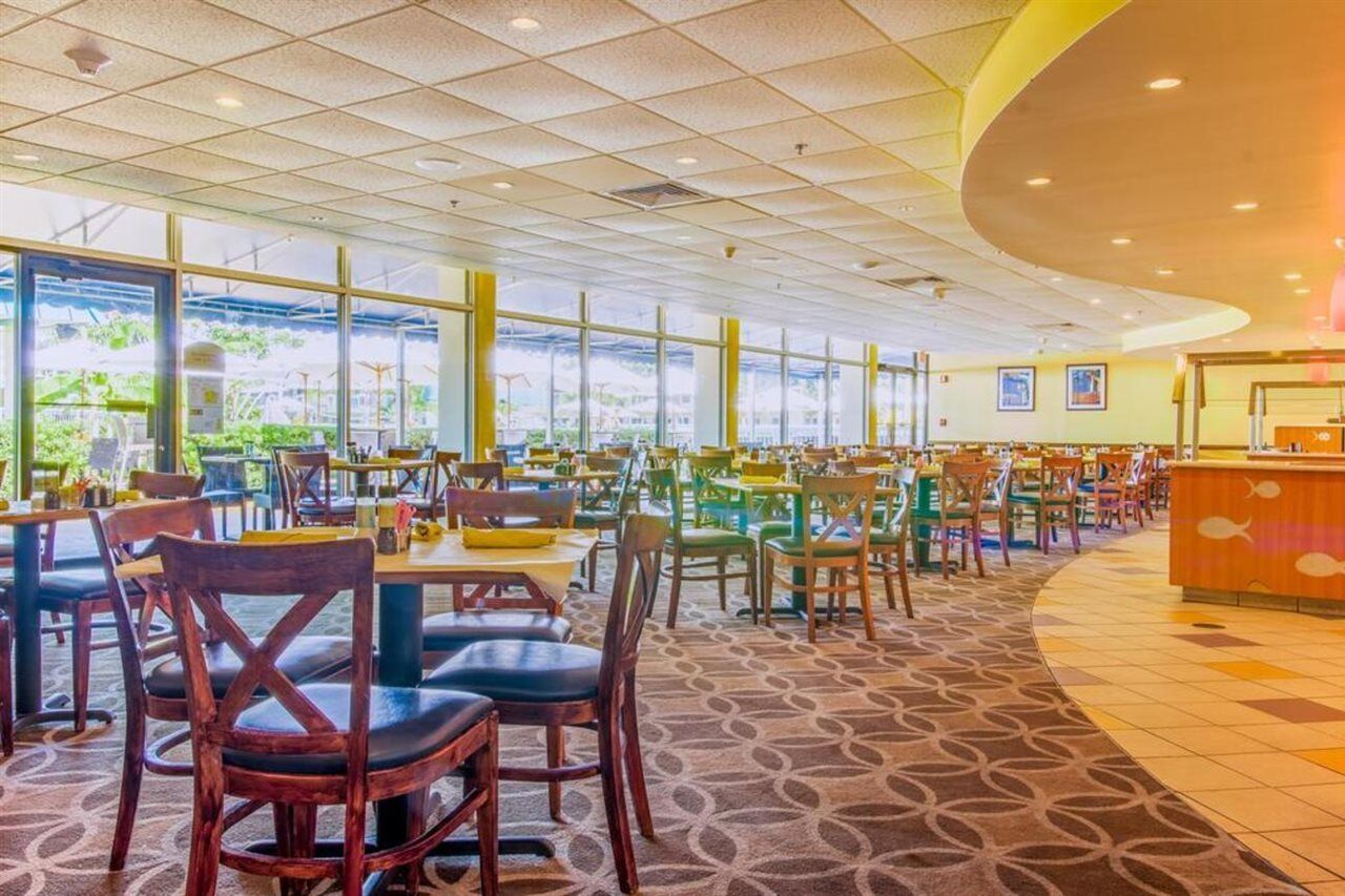 International Palms Resort & Conference Center קוקו ביץ' מראה חיצוני תמונה